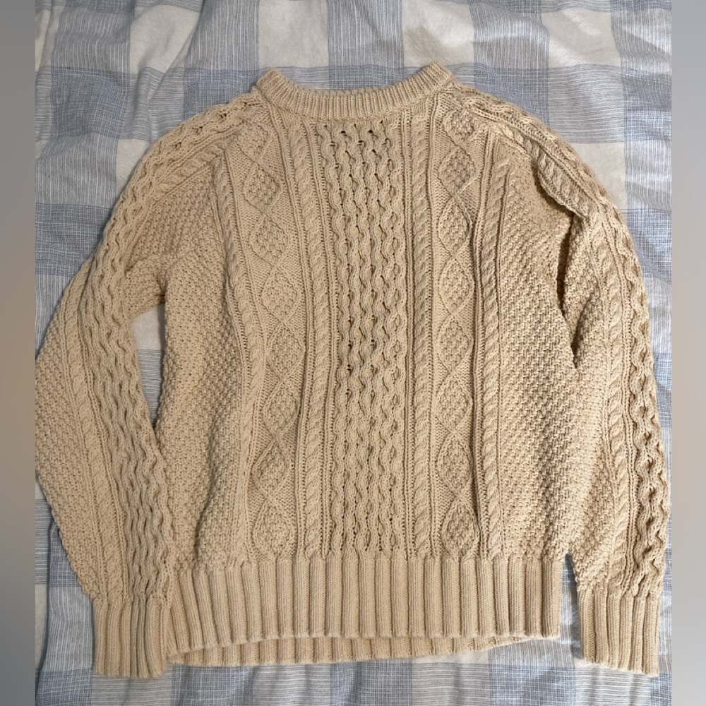 L.L. Bean Cotton Cable Knit Fisherman Sweater in Cream Size Medium